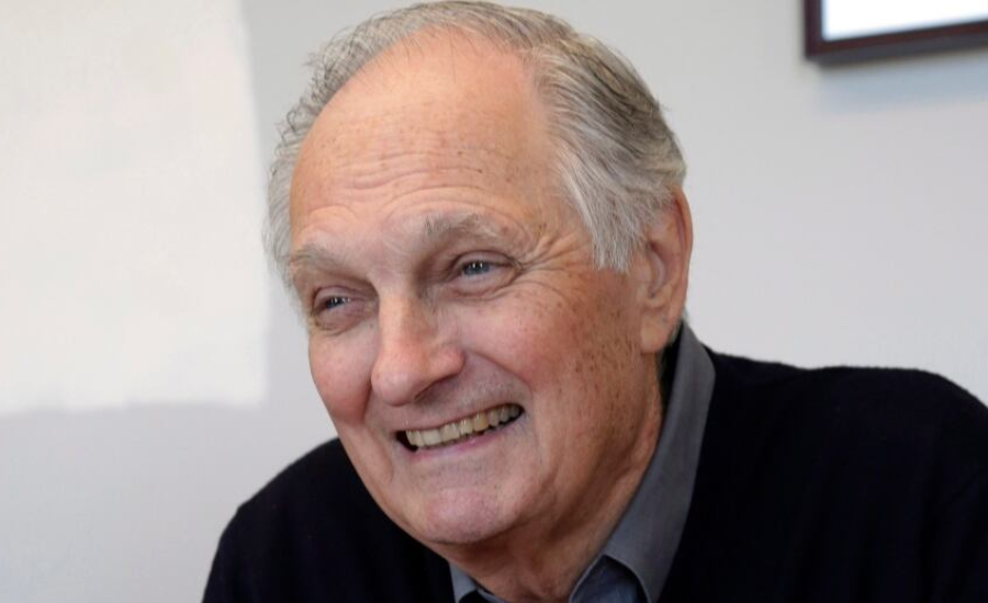 Alan Alda Early Life And Education